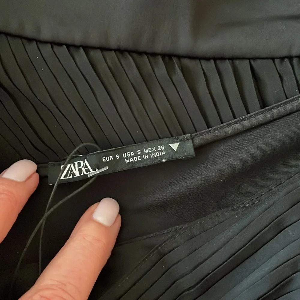 Zara Black bodysuit size small - Picture 10 of 10
